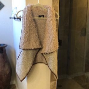 Shag vest